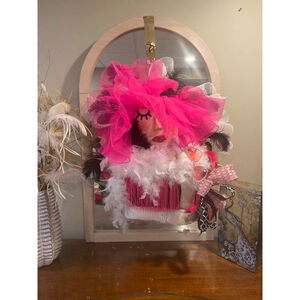 Glamorous "Diva Flapper" Door Wreath: Year-Round Sparkle with a Valentine’s Hear
